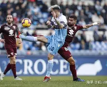 冲刺阶段埃因霍温备战荷甲，造点机会细节曝光，更衣室稳定，赛季目标并未改变的简单介绍