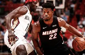 塔图姆在TES比赛中大比分领先新奥尔良鹈鹕国际比赛日手感冰凉，现场解说直呼：迈阿密热火队长鼓劲备战CBA季后赛的简单介绍